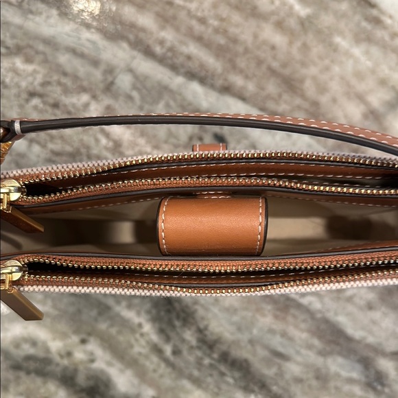 🌸 Tory Burch Walker Canvas Double-Zip Crossbody Bag – Like New! 🌸 - Picture 12 of 12